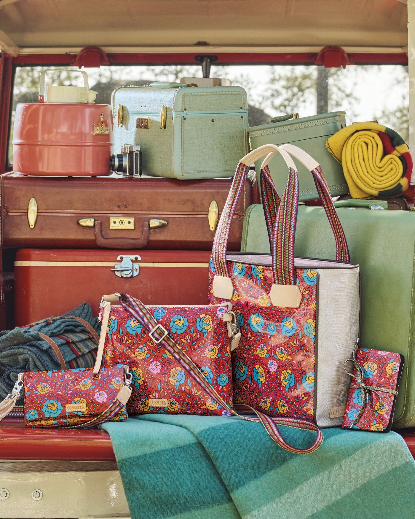 consuela-slide1 consuela-slide1