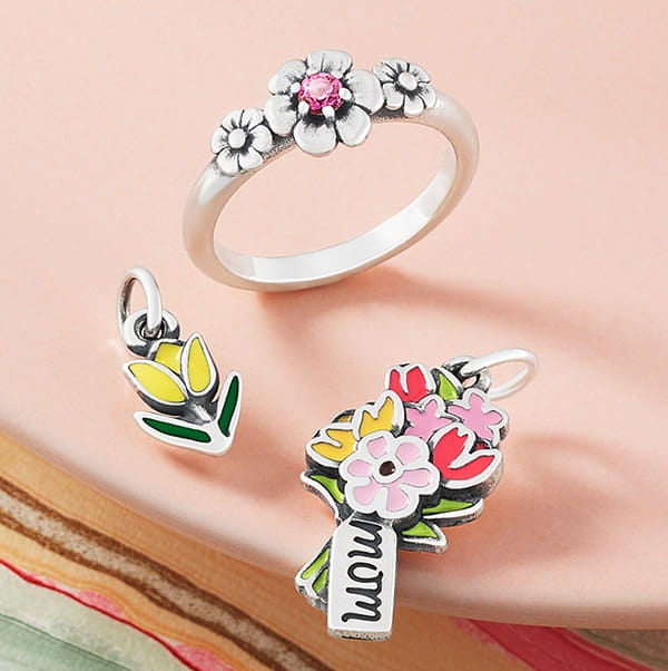 Jewelery in sterling silver, gold, enamel, stackable, and gemstones